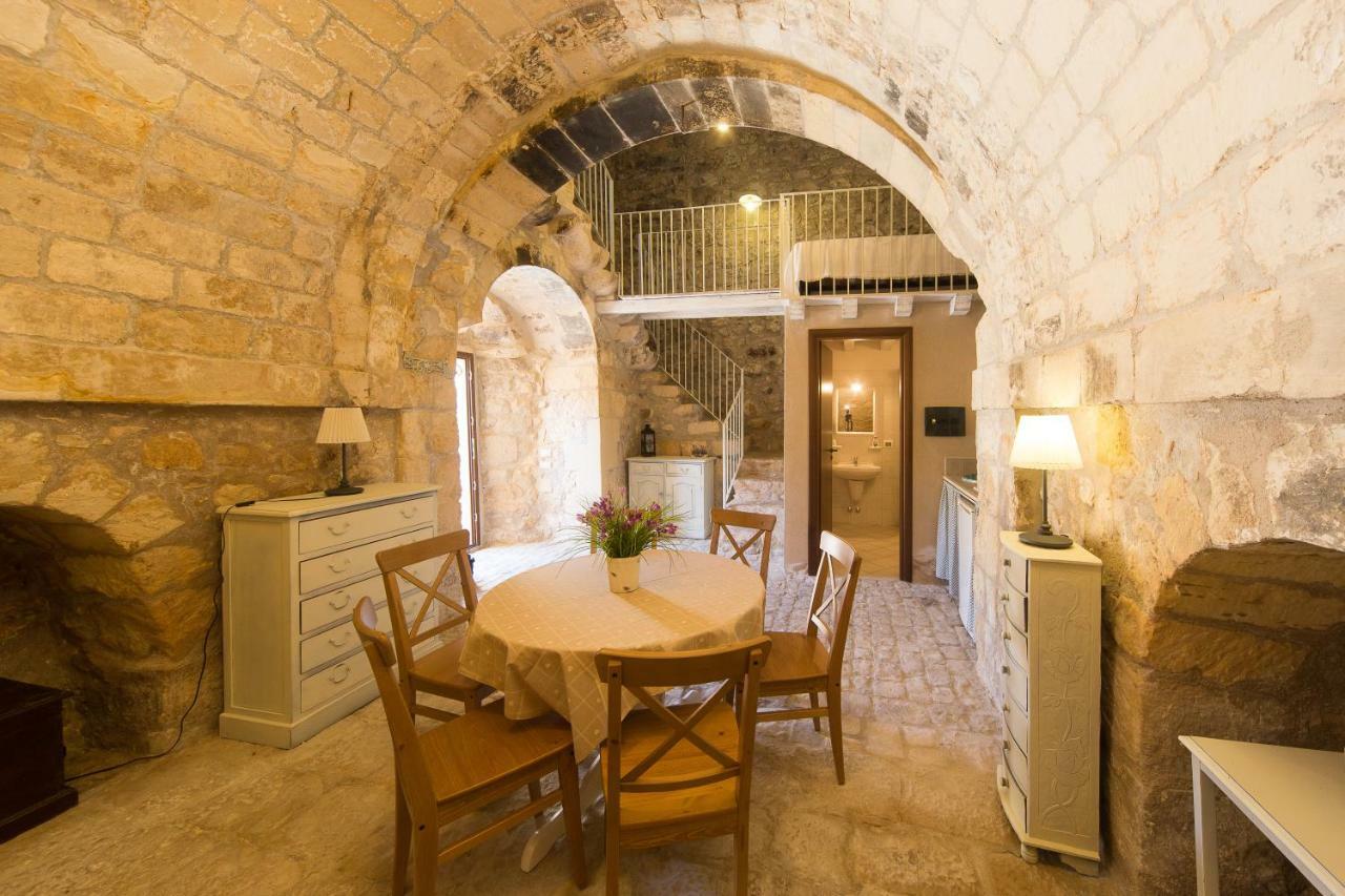 Casale Del Coccio Guest House Scicli Luaran gambar